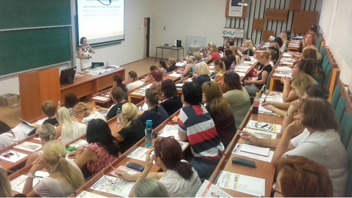 TS Učitelia majú opäť možnosť absolvovať bezplatné školenia