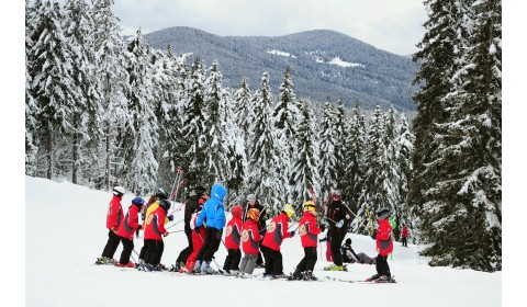 Sezóna lyžiarskych výcvikov sa blíži. Viete, ako na to?