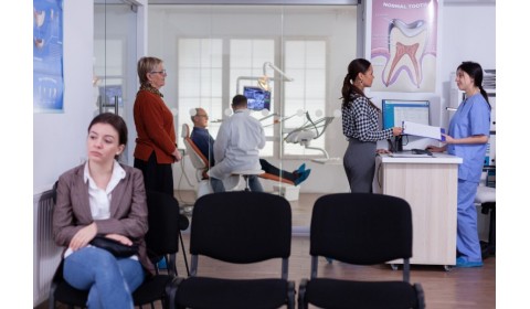 Lekári hovoria, kde zlyhávajú elektronické výmenné lístky. Problémy sa prejavujú aj na čakacích lehotách
