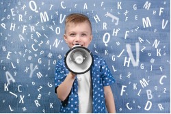 Viete, ako sa vyvíja detská reč?