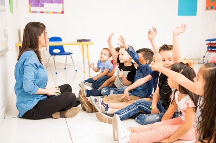 Schválili novelu školského zákona, prináša nárok na prijatie v škôlke