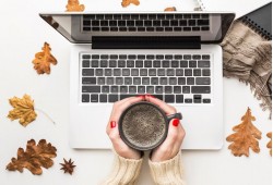 Novembrové stredy budú webinárové