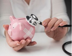 Zákon roka: Zdravotníctvu štát uberie stovky miliónov eur