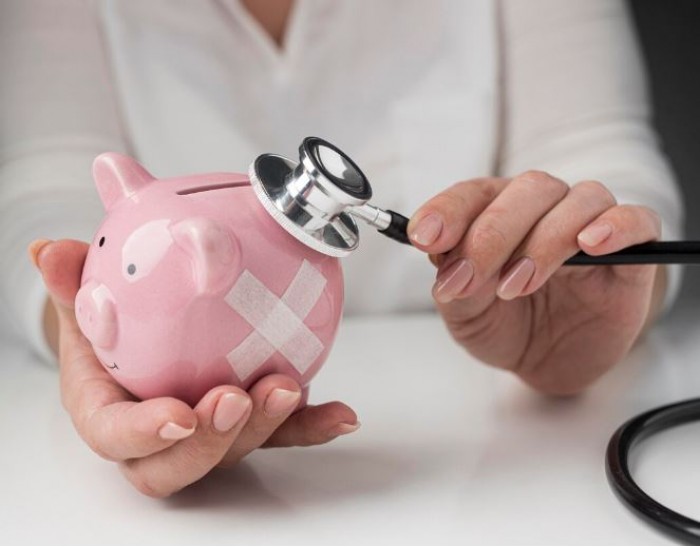 Zákon roka: Zdravotníctvu štát uberie stovky miliónov eur