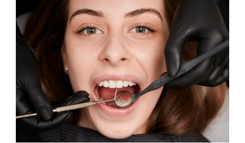 Dolinková zrušila zubné benefity